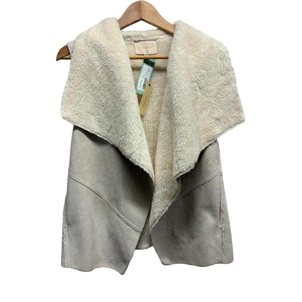 Skies are Blue Cream/Tan Faux Suede Fleece Lined Vest Size Medium NWT